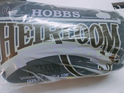 Hobbs Heirloom Queen size: 90 x 108 (228.6 x 274.3 cm)